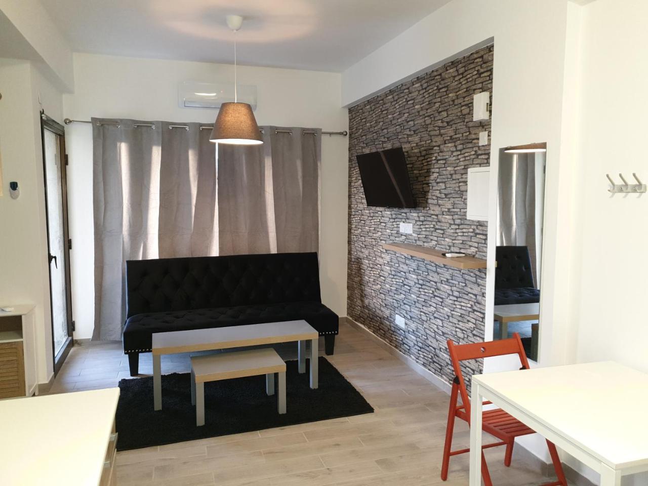 Mylos Court Apartments Limassol Exterior foto